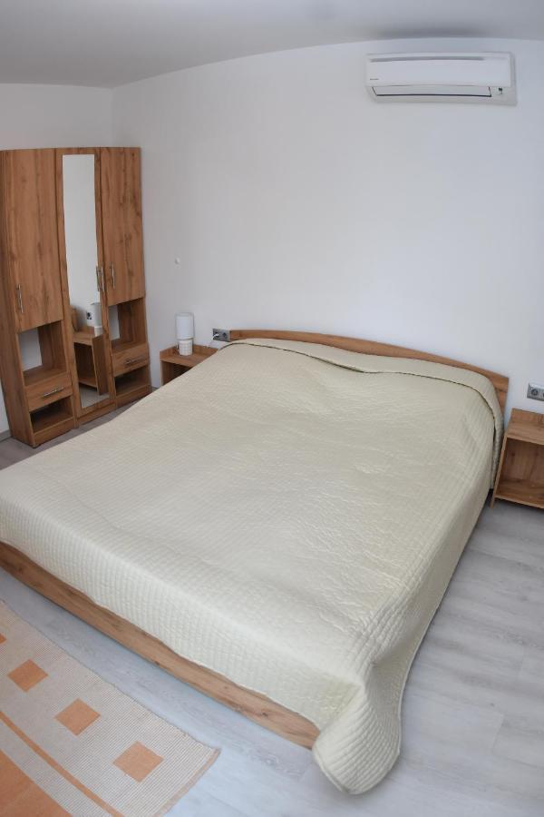 Appartement Fuzliget Ezuestnyar à Balatonfůzfő Extérieur photo