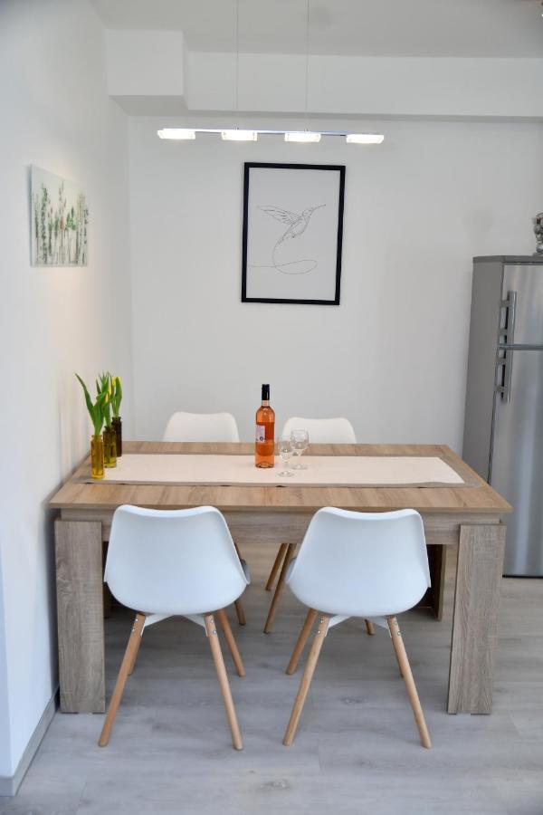 Appartement Fuzliget Ezuestnyar à Balatonfůzfő Extérieur photo