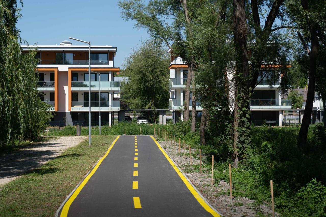 Appartement Fuzliget Ezuestnyar à Balatonfůzfő Extérieur photo